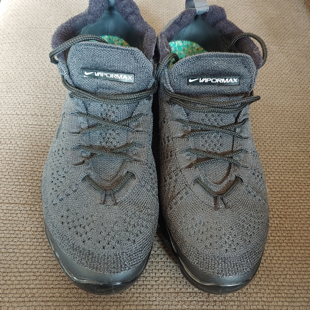 Nike Vapormax Men's Gray Athletic Shoes